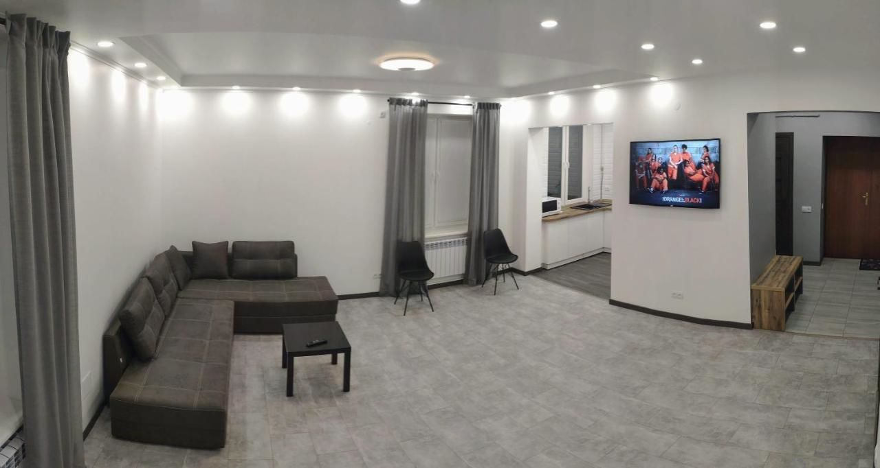 Апартаменты Apartment in downtown (Апартаменты в центре города) Мариуполь-6