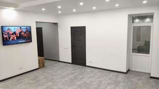 Апартаменты Apartment in downtown (Апартаменты в центре города) Мариуполь Апартаменты с 2 спальнями-2