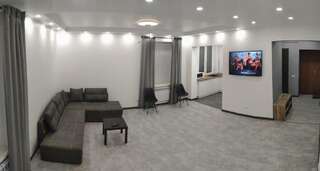 Апартаменты Apartment in downtown (Апартаменты в центре города) Мариуполь Апартаменты с 2 спальнями-3