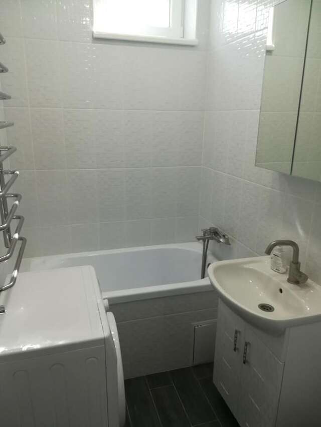 Апартаменты Apartment in downtown (Апартаменты в центре города) Мариуполь-17