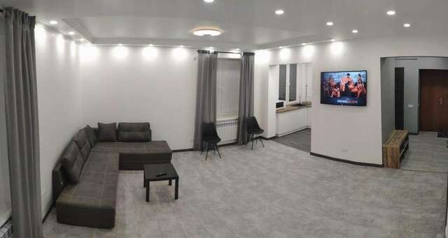 Апартаменты Apartment in downtown (Апартаменты в центре города) Мариуполь-5